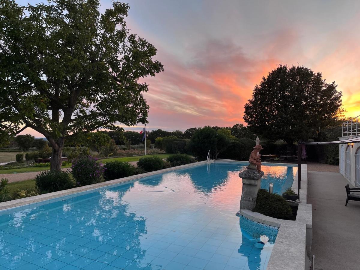 Domaine Amourella Aparthotel Lambesc Eksteriør bilde